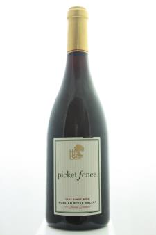 Picket Fence Pinot Noir 2007