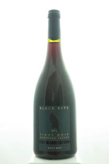 Black Kite Pinot Noir Kite