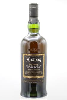 Ardbeg The Ultimate Islay Single Malt Scotch Whisky Ardbog NV