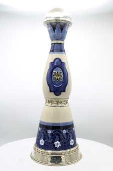 Clase Azul Tequila Extra Añejo Edición Limitada Master Artisans Collection x Jesús Guerrero Santos 2022