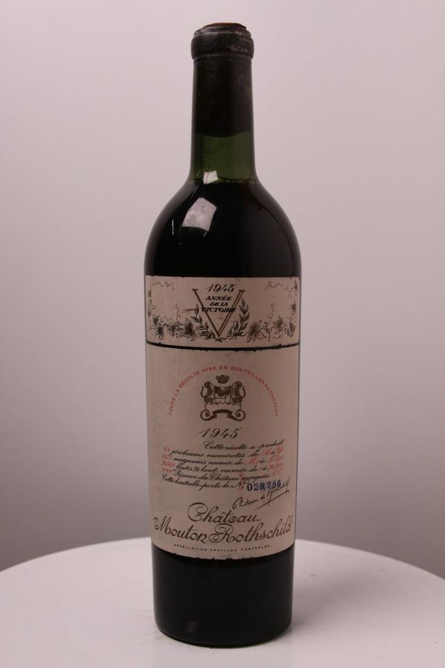 Mouton Rothschild 1945