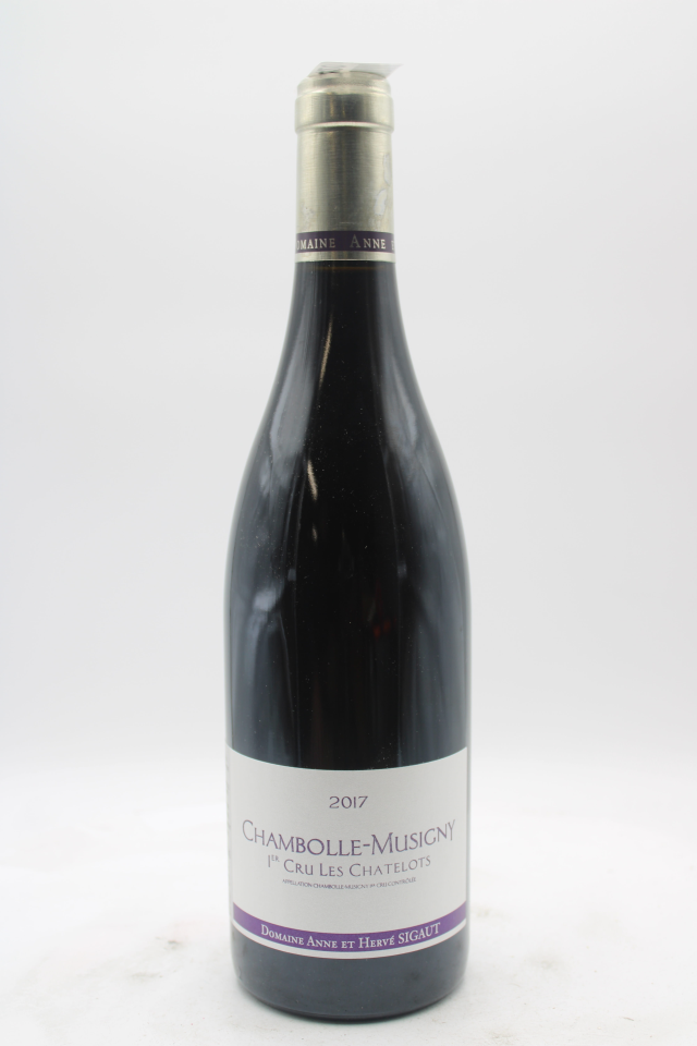 Anne et Herve Sigaut Chambolle Musigny Les Chatelots 2017