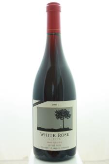 White Rose Estate Pinot Noir 2010