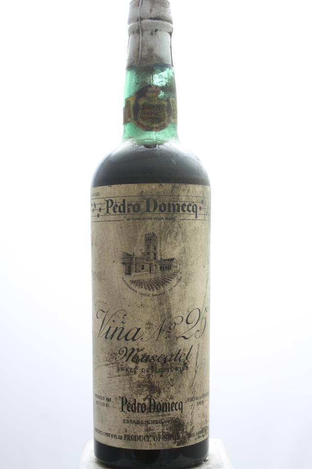 Pedro Domecq Muscatel Viña No. 25 NV